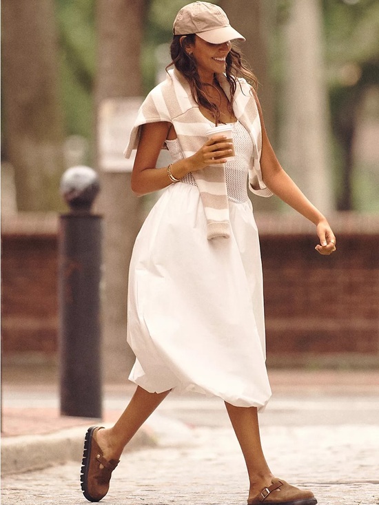 Astr Dresses & Skirts - ASTR THE LABEL Sleeveless Contrast Bubble Hem White Dress XS